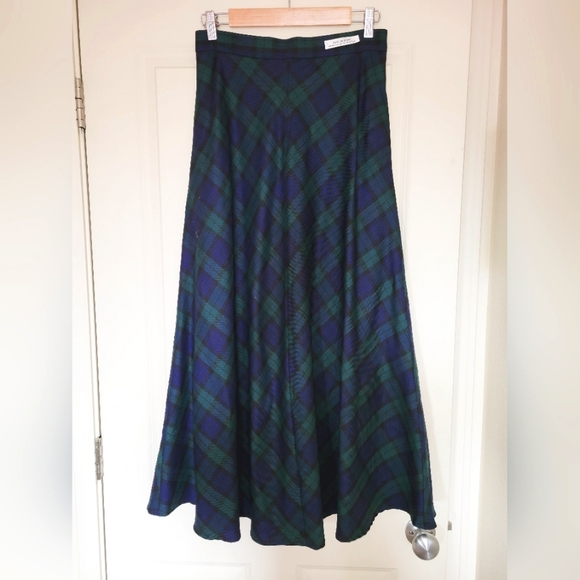 Pendleton Dresses & Skirts - Pendleton Fireside Tartan Skirt